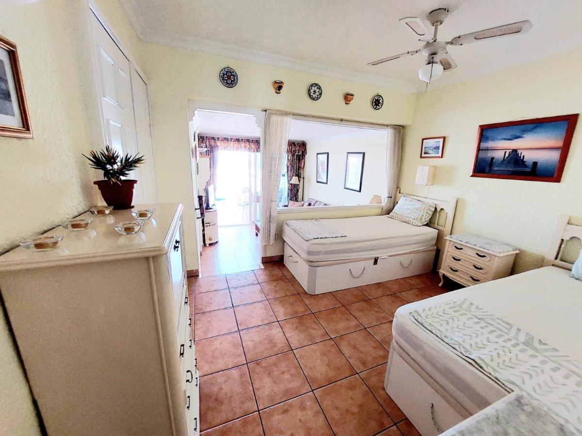 First Line Villa Floor Studio Apartment With Amazing Sea View Air Conditioned Just 50M From The Beach Адехе Екстериор снимка