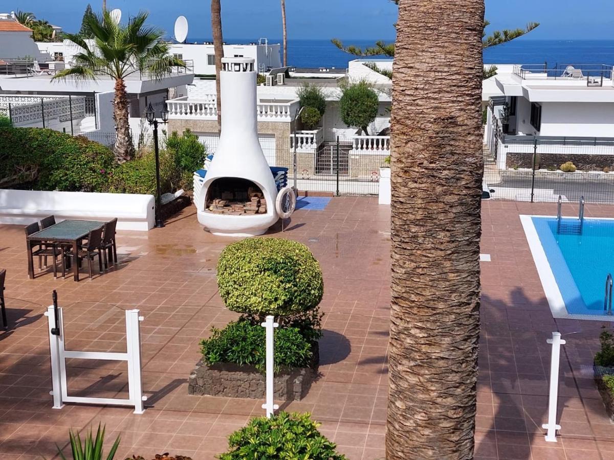 First Line Villa Floor Studio Apartment With Amazing Sea View Air Conditioned Just 50M From The Beach Адехе Екстериор снимка