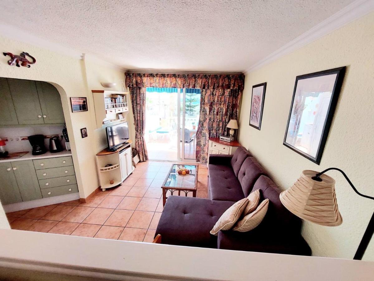 First Line Villa Floor Studio Apartment With Amazing Sea View Air Conditioned Just 50M From The Beach Адехе Екстериор снимка